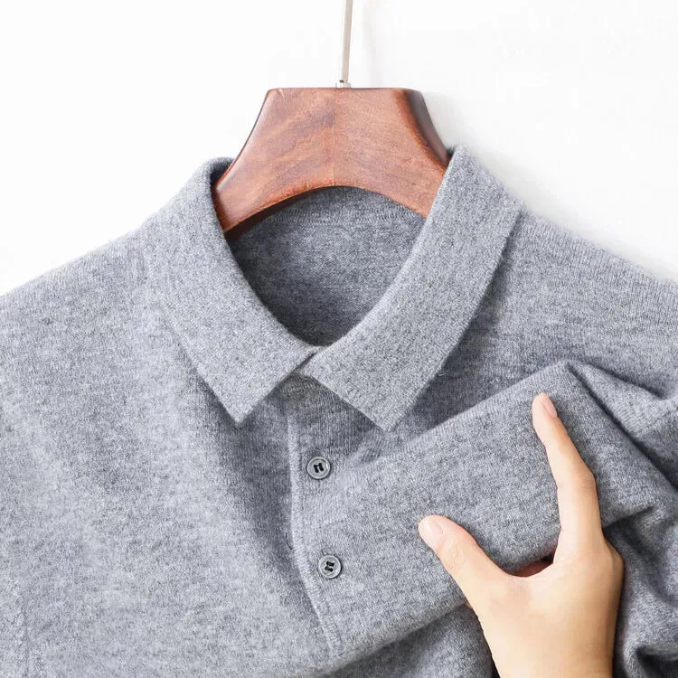 Verleihen Sie Ihrem Stil mit unserem hochwertigen Herren-Wollpullover das gewisse Extra.