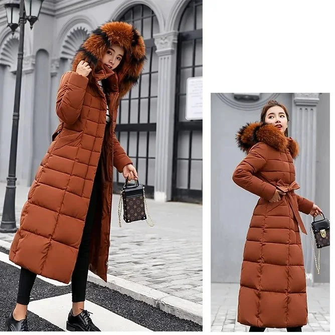 Neue Winterparkas für Damen – Lockerer, warmer, dick gefütterter Mantel mit großem Pelzkragen und Kapuze.