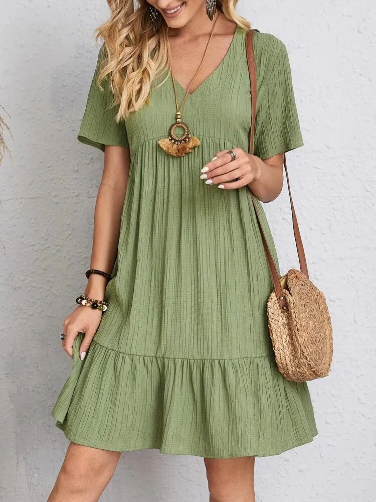 Schickes Sommerkleid mit Rüschen für mühelosen Stil und Komfort