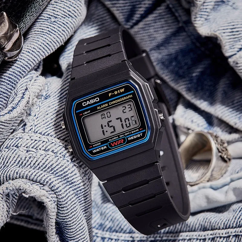 Casio F91W Retro-Wasserdichte Uhr - Modische, schlichte, kleine, quadratische elektronische Uhr mit LCD-Display