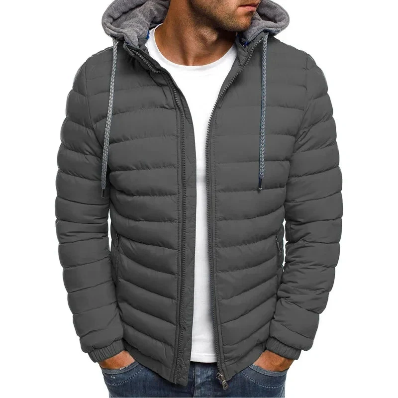 Wattierte Herren-Strickjacke mit abnehmbarer Kapuze und Kordelzug für warme Wintertage