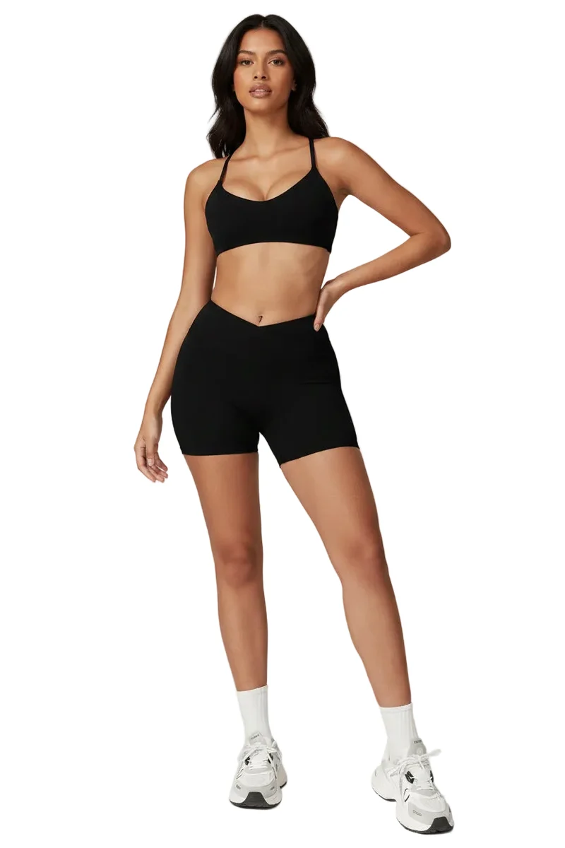 Steigere dein Workout mit dem Yoga-Set für Damen für alle Jahreszeiten.