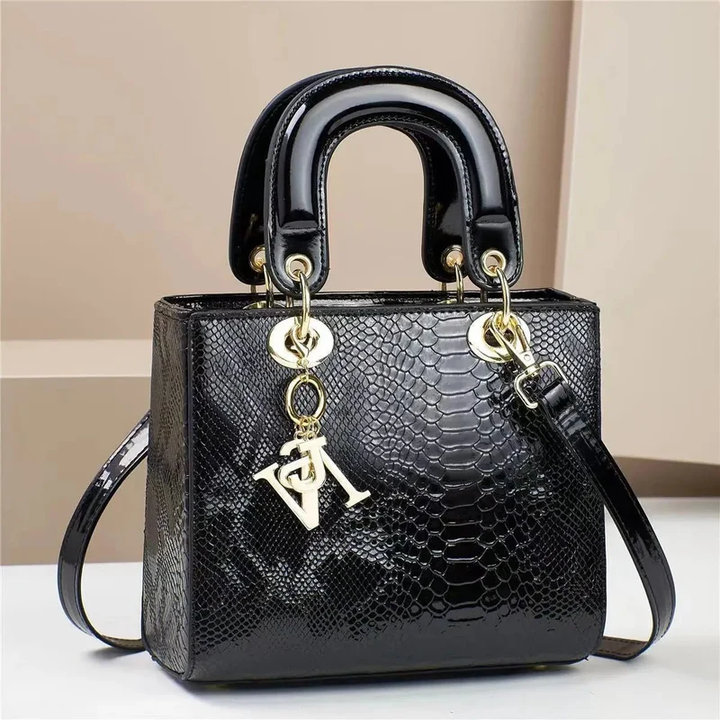 Elegante Schultertasche aus Leder für Damen – Luxuriöse Designer-Umhängetasche