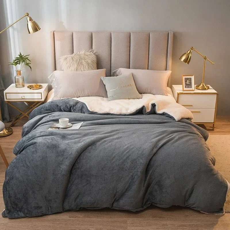 Kuscheldecke aus Wolle für warme Wintertage – Wendbarer Bettbezug (Queen-Size)