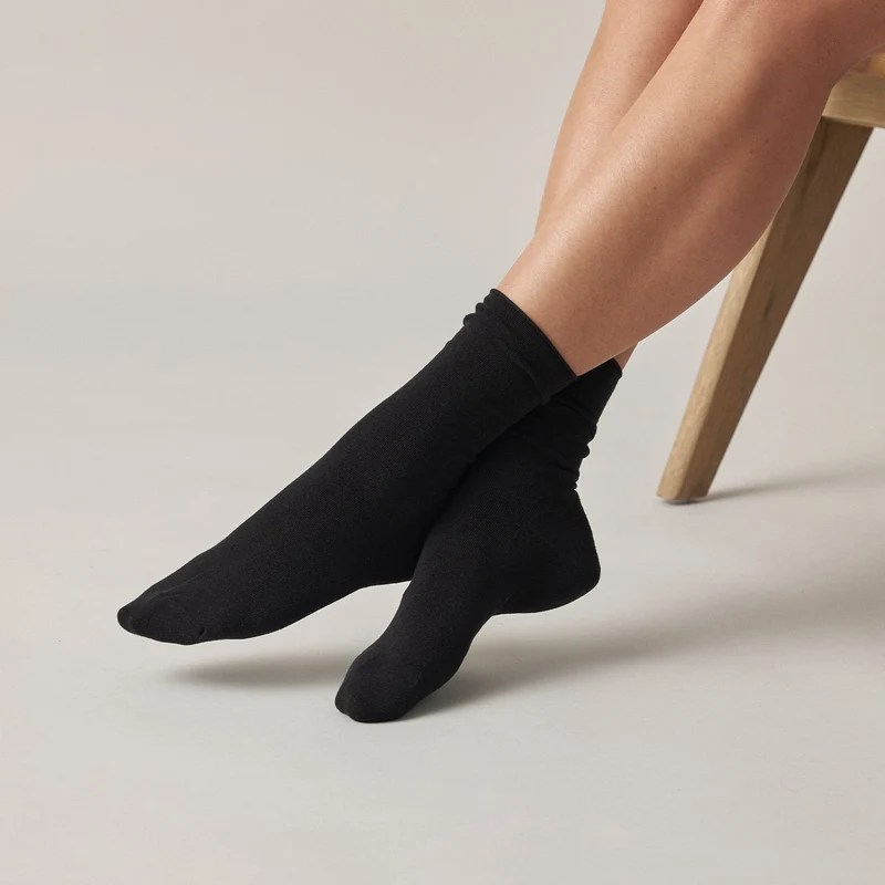 Klassische Damen Socken | Weiß
