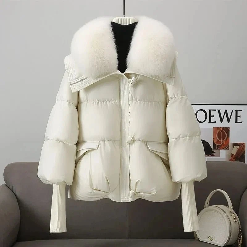 Neuer Damen-Winterdaunenparka mit großem Pelzkragen