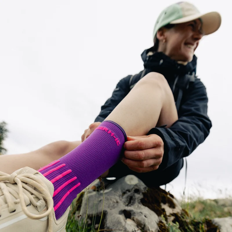 Hiking Socks - Outdoor Light Crew women Violet/Magenta