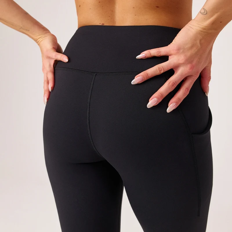 Premium High Waist Leggings mit Taschen | Schwarz