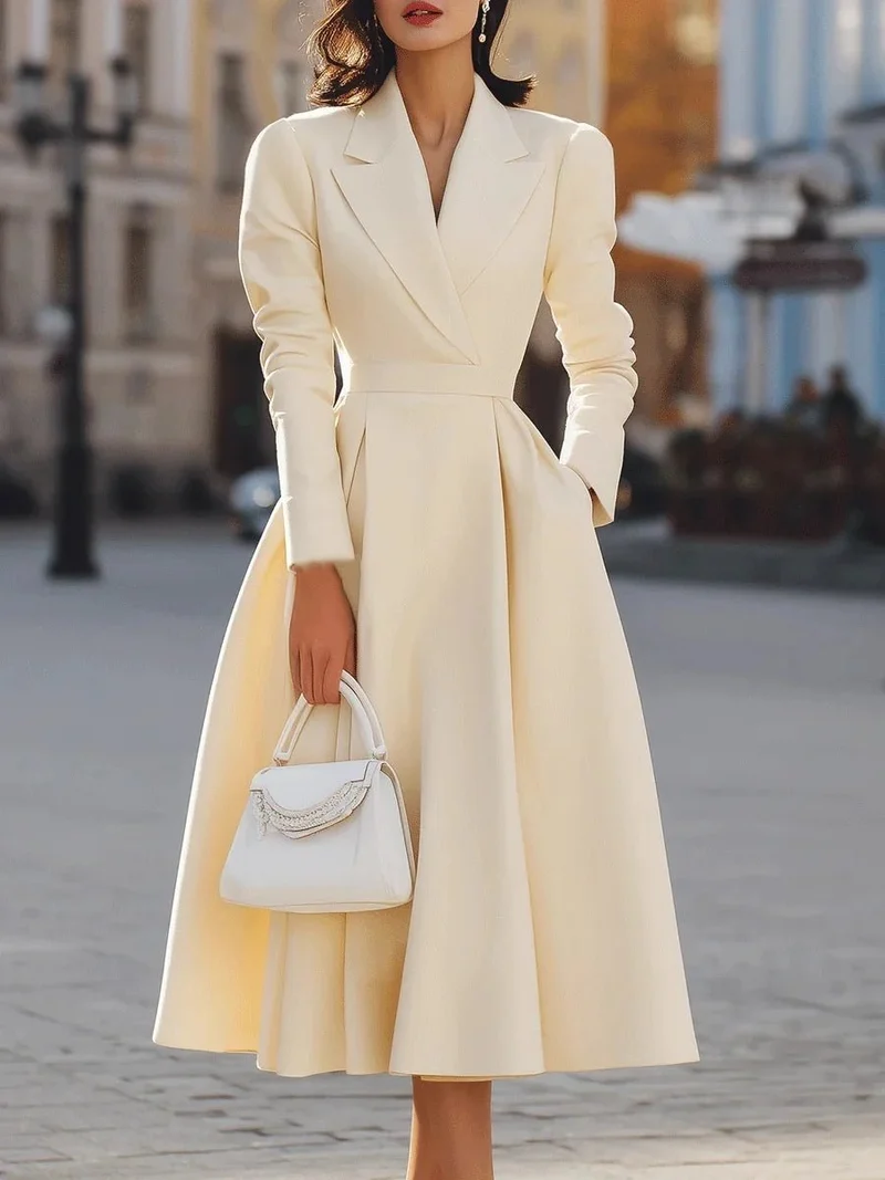 Elegantes Maxikleid für Damen – Stilvolles Herbstkleid mit V-Ausschnitt