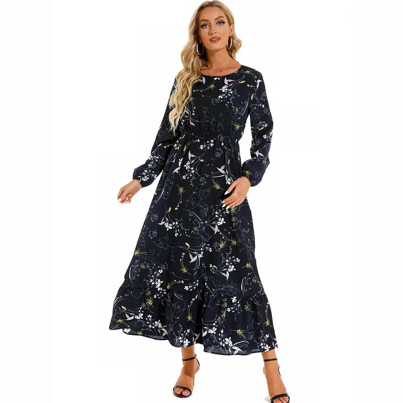 Mühelos elegant: Das geblümte Maxikleid im Boho-Stil für jeden Anlass