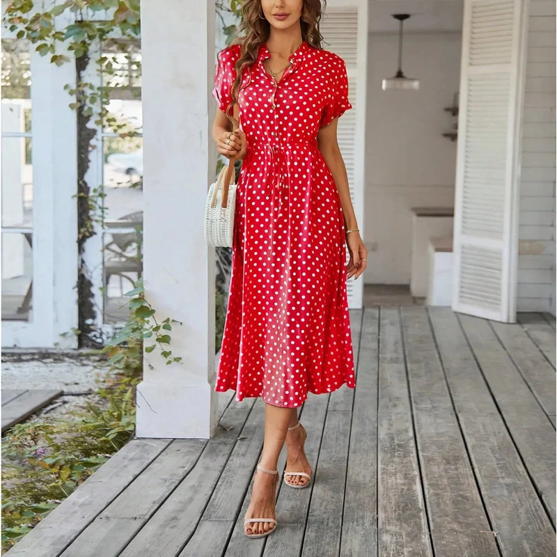 Verleihen Sie Ihrem Stil mit unserem eleganten Sommer-Maxikleid das gewisse Etwas