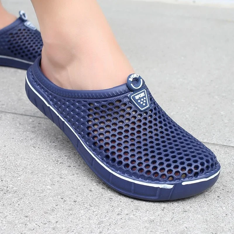 Paar-Slipper zum Hineinschlüpfen: Bequeme und atmungsaktive Sommerclogs für den Alltag