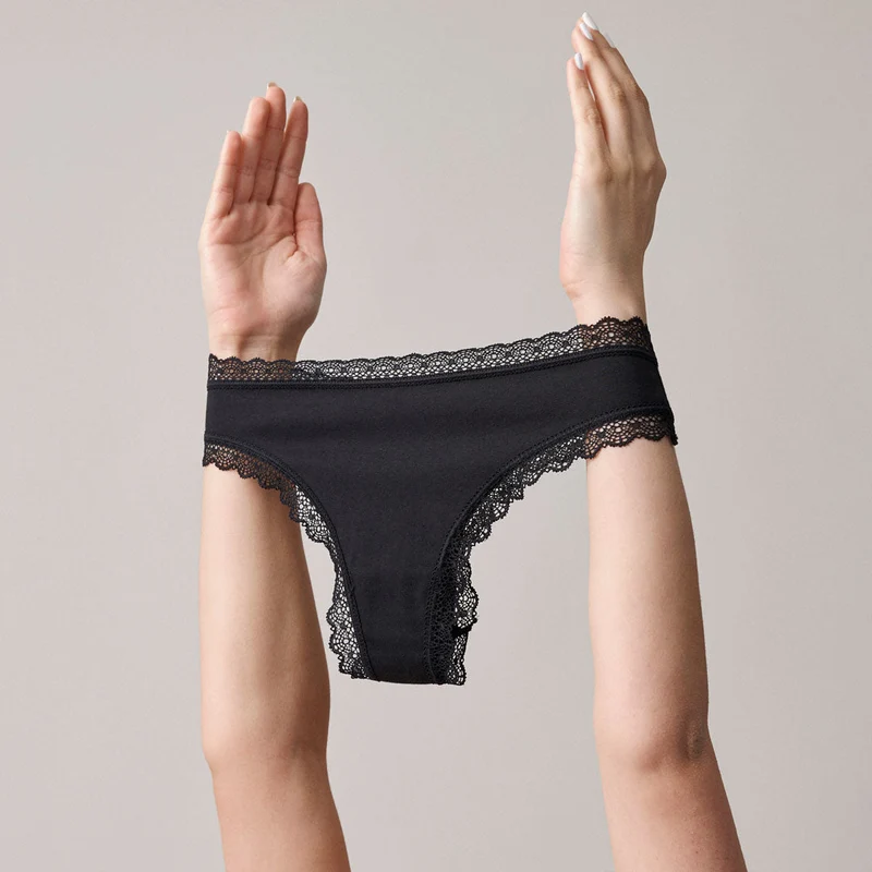 Tangas mit Spitze | Weiß