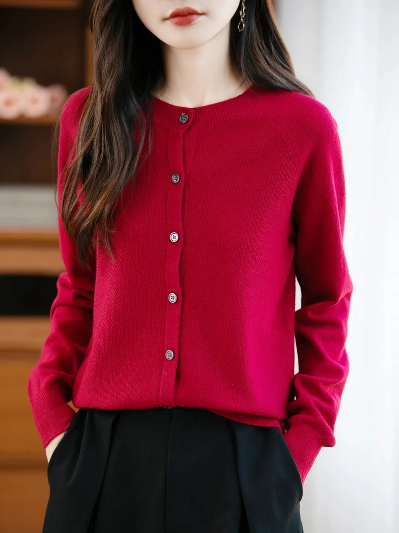 Kuscheliger Cardigan aus Merinowolle – Eleganter Winterpullover für Damen