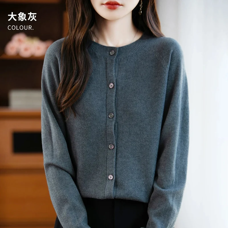 Kuscheliger Cardigan aus Merinowolle – Eleganter Winterpullover für Damen