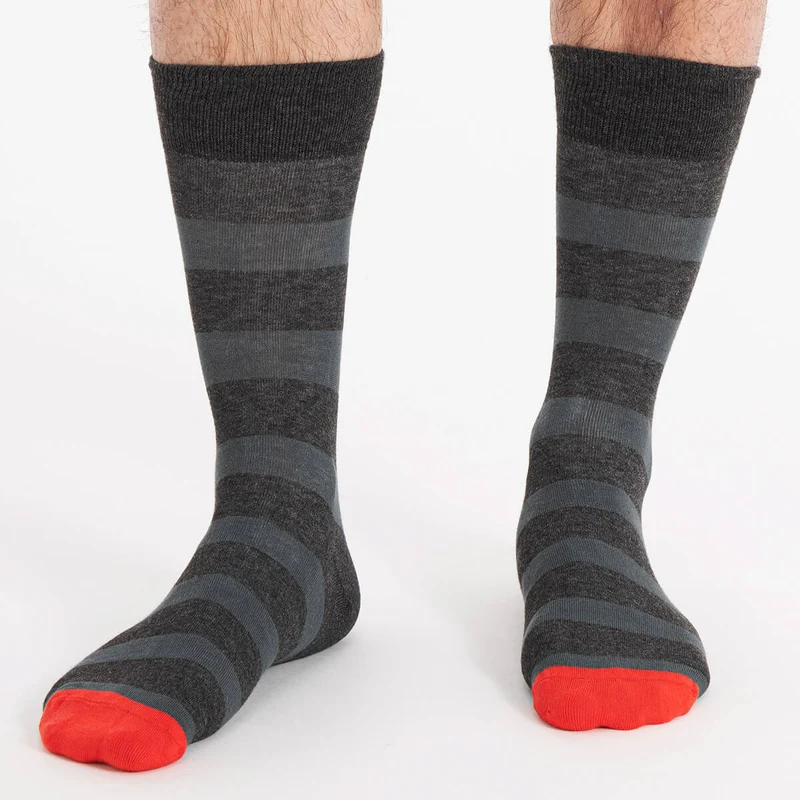 Asaka Herrensocken Blockstreifen Schwarz & Grau