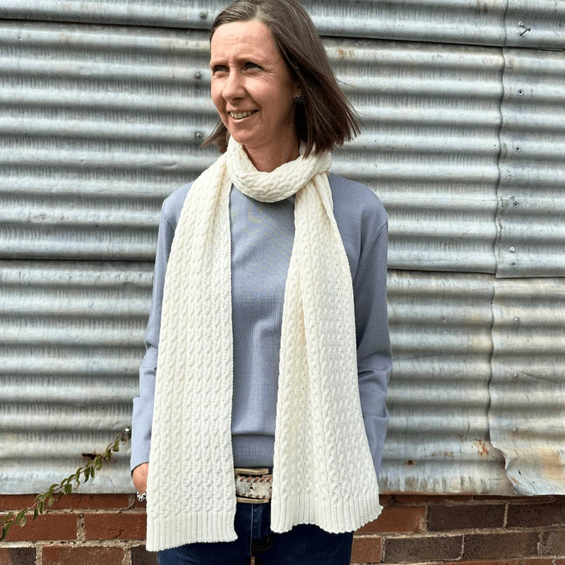 Classer Pure Merino Wool Cable Knit Scarf