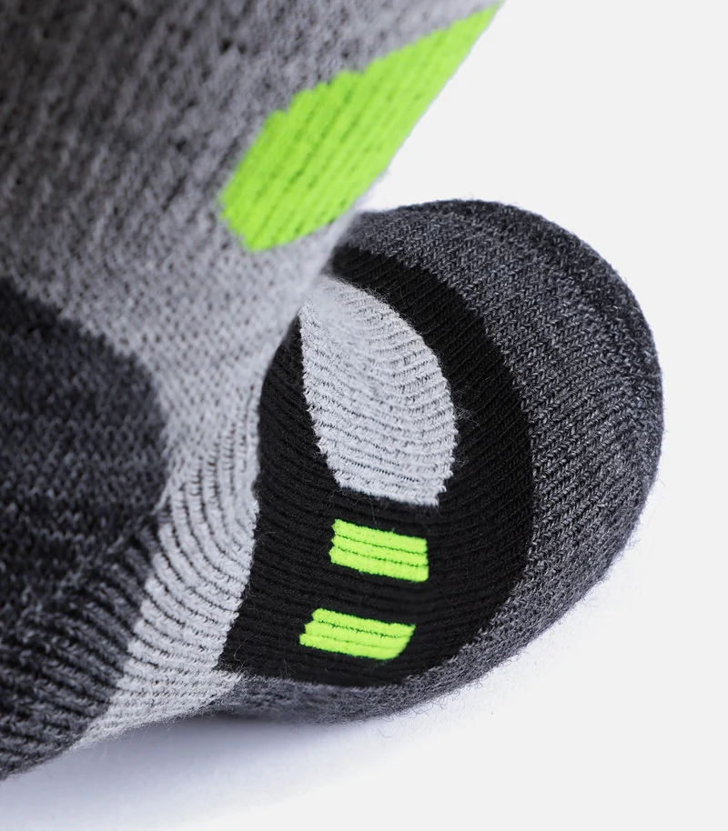 WARM SOCKS Outlet