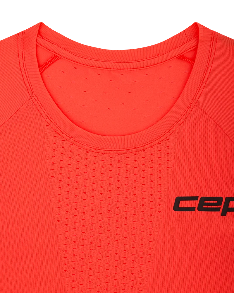 Core Run Ultralight Short Sleeve Shirt, Women