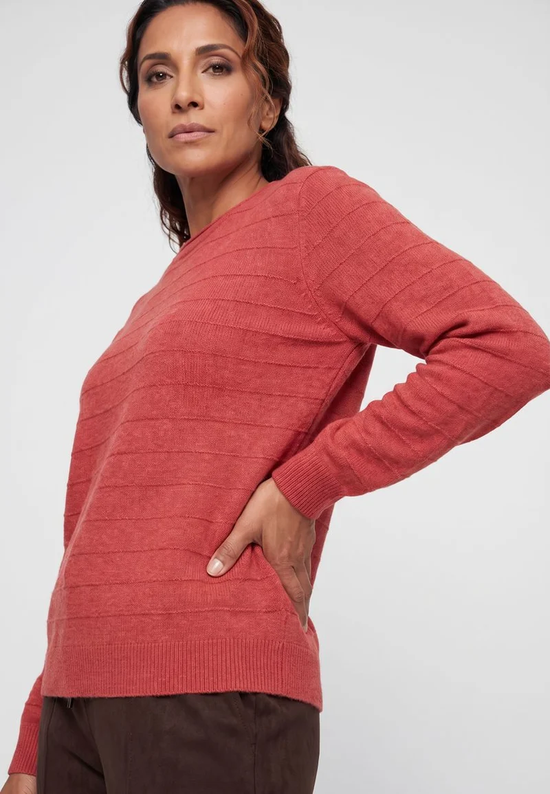 Pullover Long Sleeves