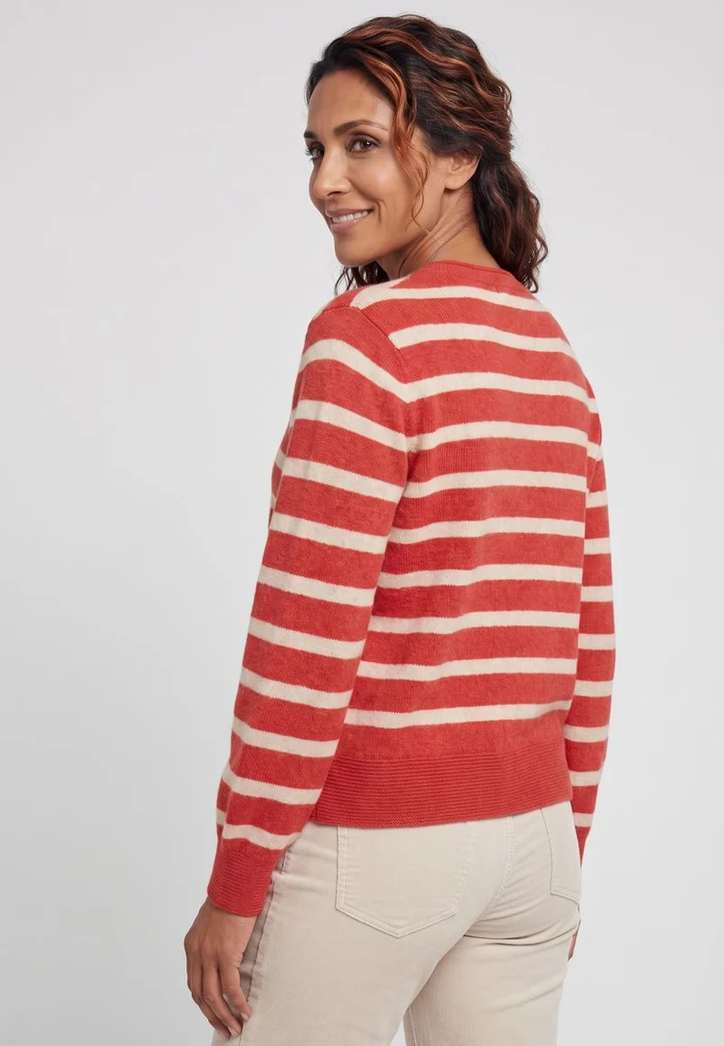 Pullover Long Sleeves