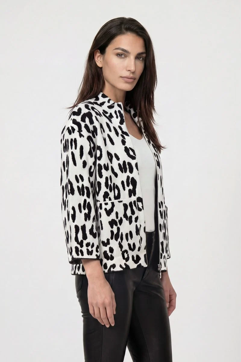 Strickjacke mit Leojacquard