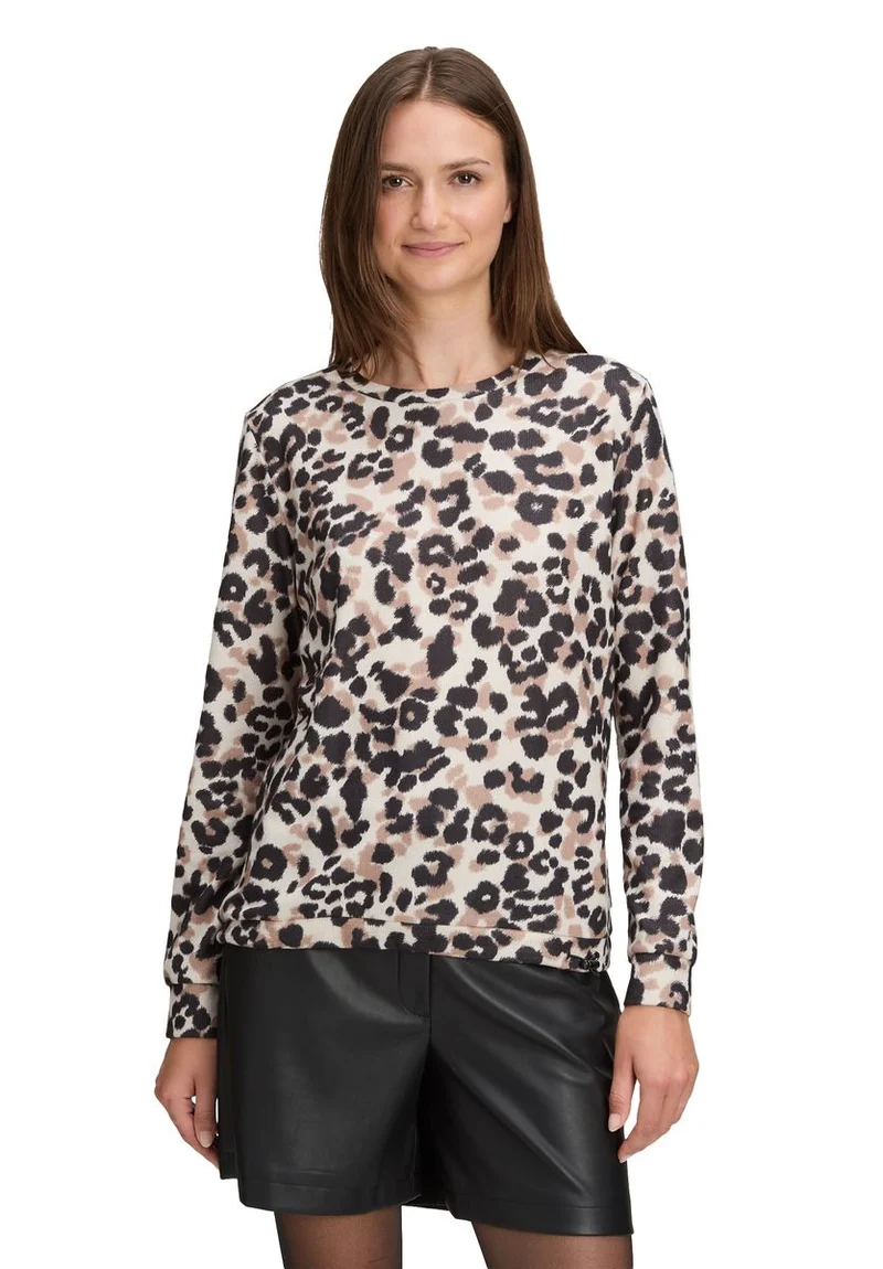 Casual-Shirt